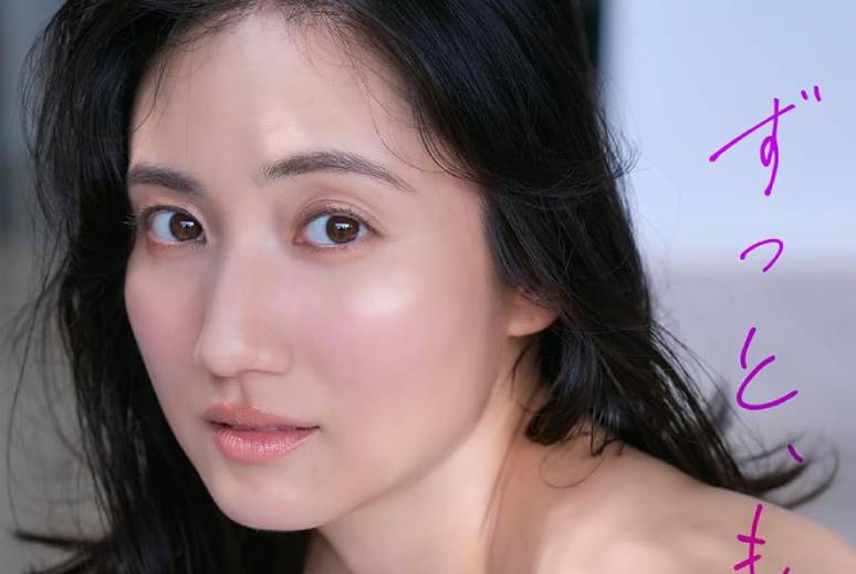 Saaya Irie's gravure comeback